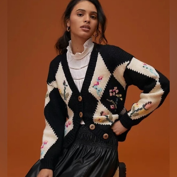 Tach Tampa Wool Cardigan Sweater Embroidered Floral Diamond Granny Knit Small - Picture 8 of 8